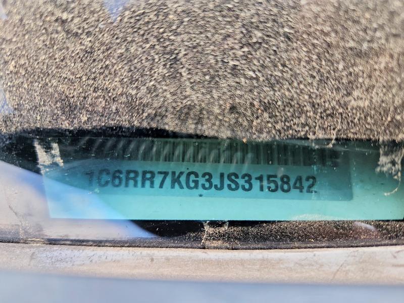 48068406 :رقم المزاد ، 1C6RR7KG3JS315842 vin ، 2018 Ram 1500 مزاد بيع
