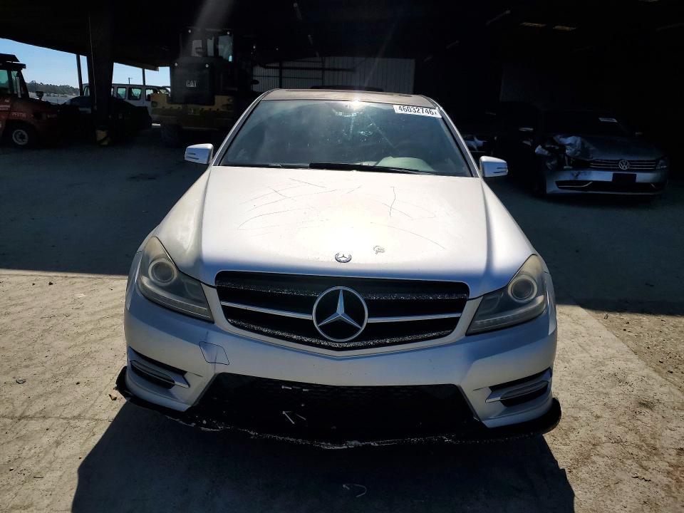 2014 Mercedes-benz C მანქანა იყიდება აუქციონზე, vin: WDDGF4HB2EG222330, აუქციონის ნომერი: 46032746