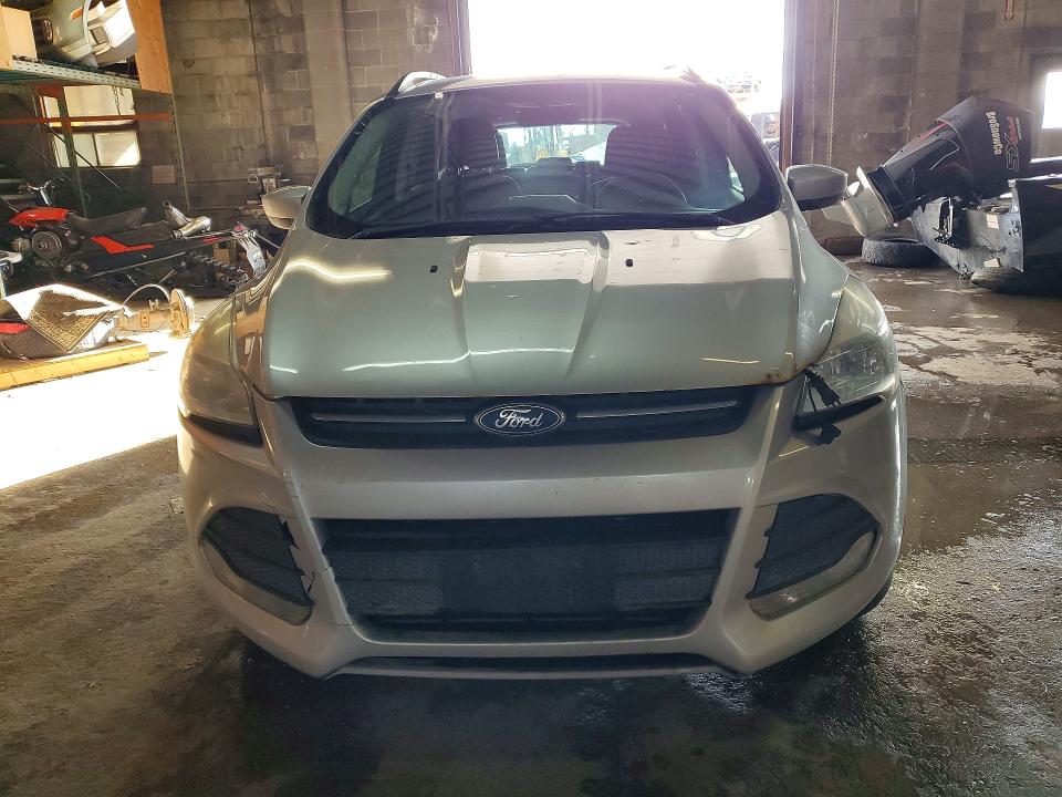 2015 Ford Escape მანქანა იყიდება აუქციონზე, vin: 1FMCU9G92FUC45681, აუქციონის ნომერი: 41875996