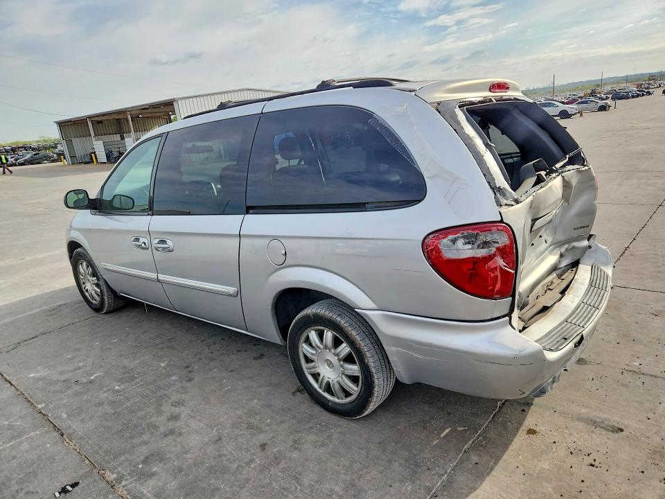 47371006 :رقم المزاد ، 2A4GP54L96R812935 vin ، 2006 Chrysler Town & Country مزاد بيع