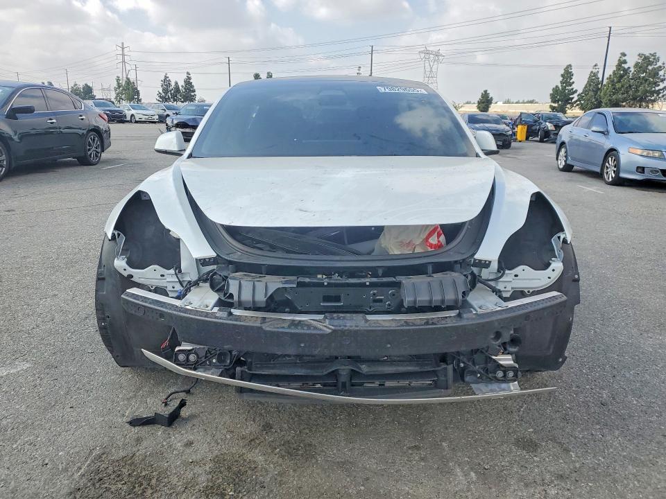 Продажа на аукционе авто 2022 Tesla Model 3, vin: 5YJ3E1EC1NF268863, номер лота: 79829655
