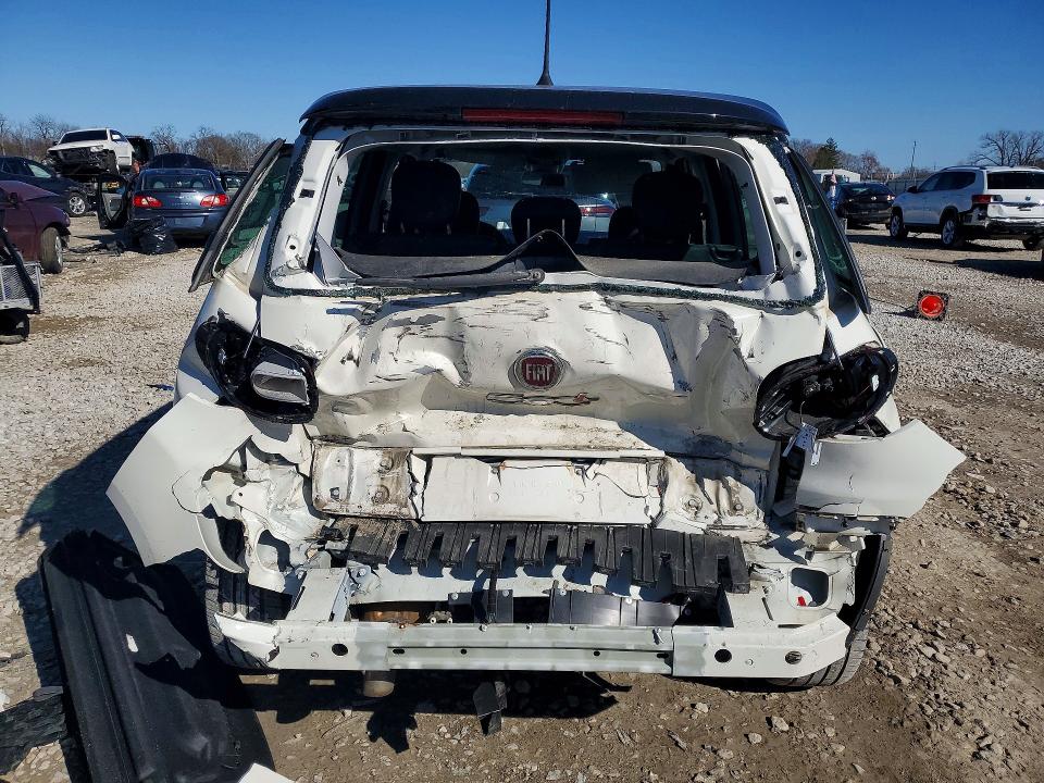 2018 Fiat 500l მანქანა იყიდება აუქციონზე, vin: ZFBCFACH9JZ041598, აუქციონის ნომერი: 41748156