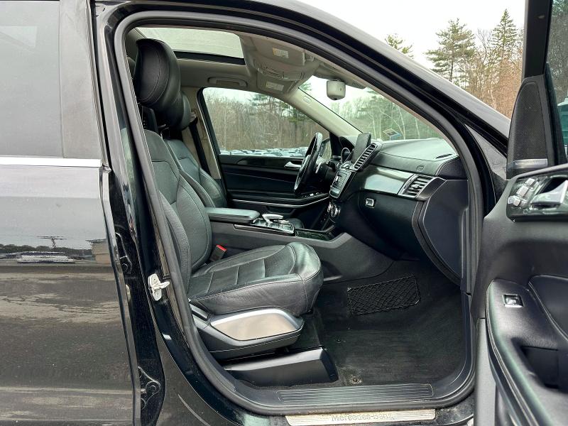 47317736 :رقم المزاد ، 4JGDF7DE5HA744970 vin ، 2017 Mercedes-benz Gls مزاد بيع