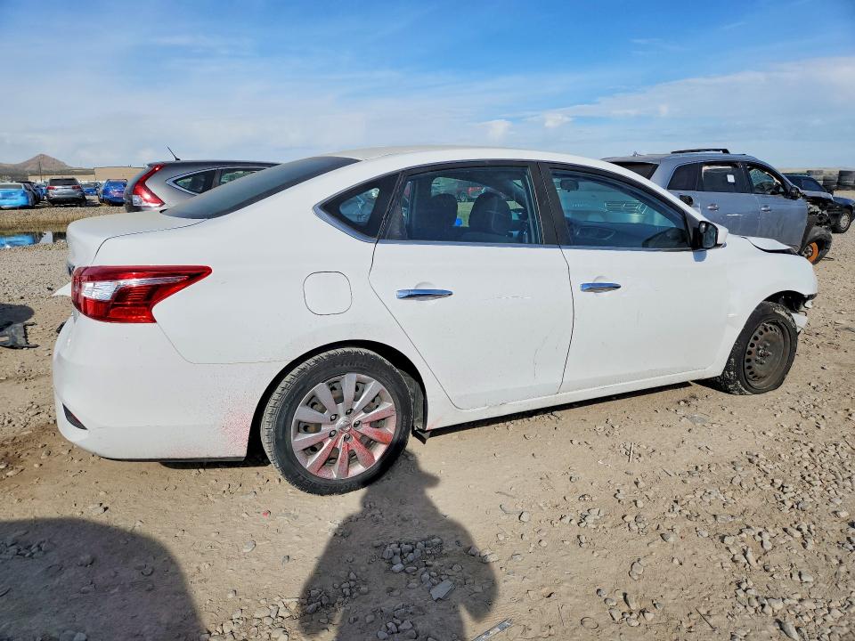 Продажа на аукционе авто 2016 Nissan Sentra, vin: 3N1AB7AP2GY294295, номер лота: 47739006