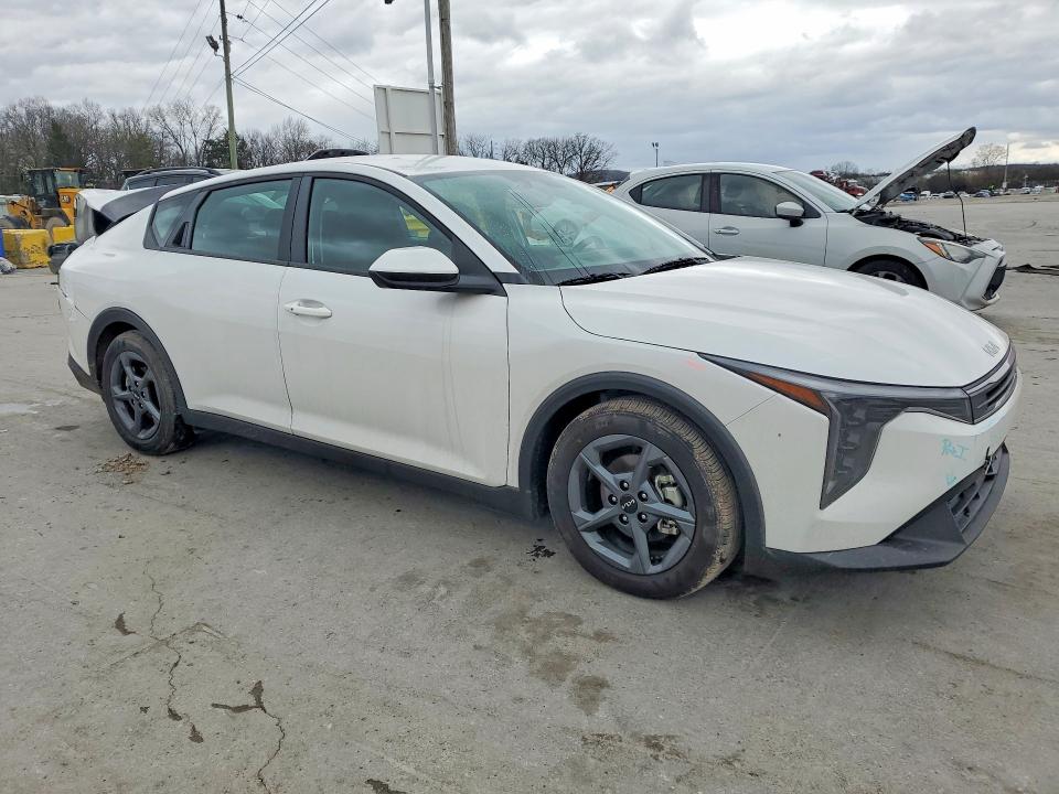 79769985 :رقم المزاد ، 3KPFT4DE2SE200600 vin ، 2025 Kia K4 مزاد بيع