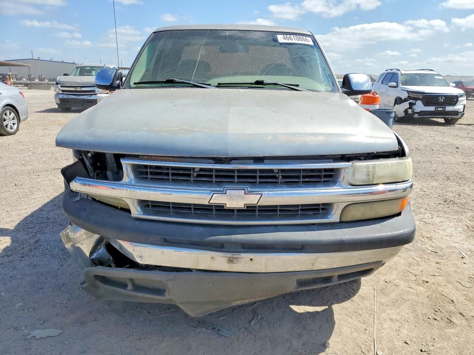 Продаж на аукціоні авто 2002 Chevrolet Silverado, vin: 2GCEC19V221155335, номер лоту: 46610866