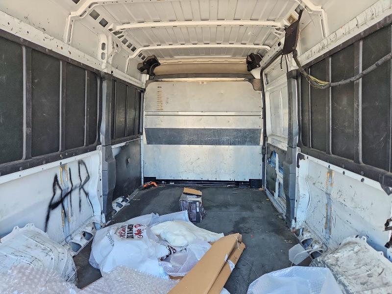 46741586 :رقم المزاد ، 3C6TRVDG6HE543421 vin ، 2017 Ram Promaster 2500 مزاد بيع