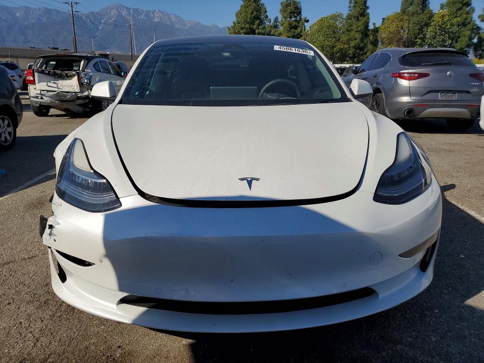 45861636 :رقم المزاد ، 5YJ3E1EA2NF245896 vin ، 2022 Tesla Model 3 مزاد بيع