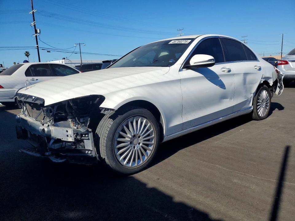 46750276 :رقم المزاد ، 55SWF4JB5GU170218 vin ، 2016 Mercedes-benz C مزاد بيع