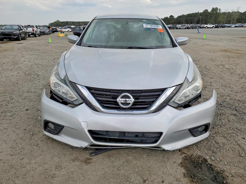 47185286 :رقم المزاد ، 1N4AL3AP2HC126482 vin ، 2017 Nissan Altima مزاد بيع