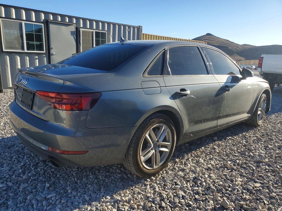 Продаж на аукціоні авто 2017 Audi A4, vin: WAUGNAF46HN031653, номер лоту: 45817446