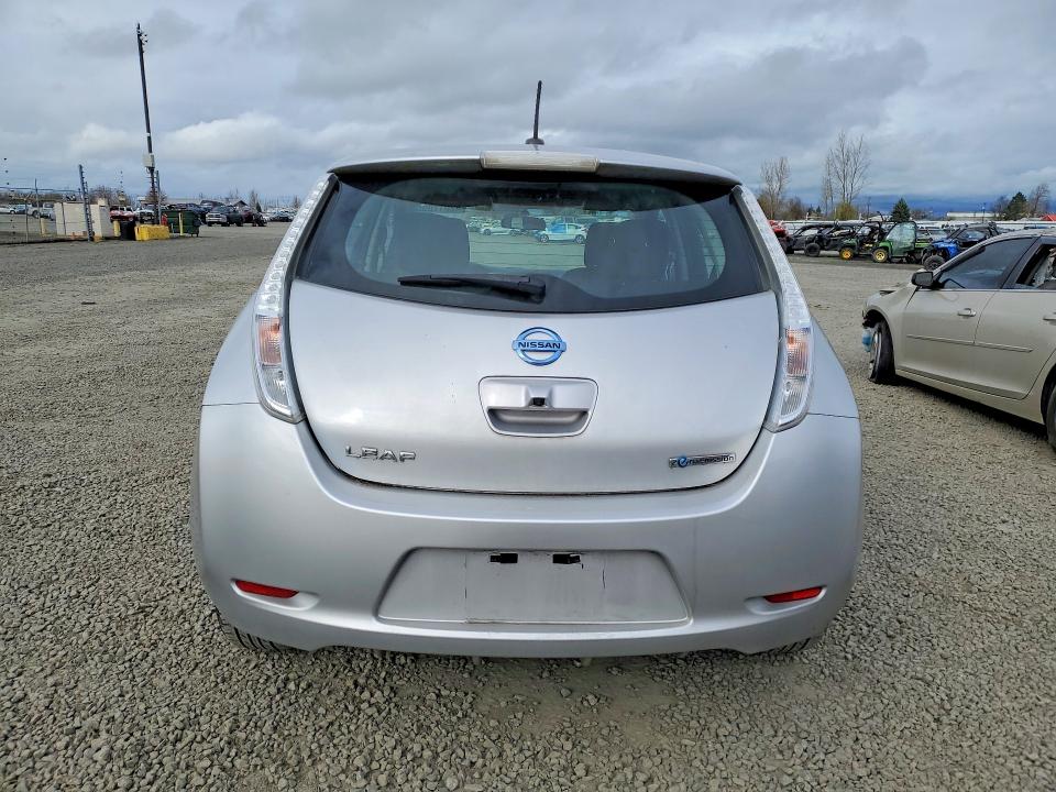 Продажа на аукционе авто 2015 Nissan Leaf, vin: 1N4AZ0CPXFC325741, номер лота: 42017806