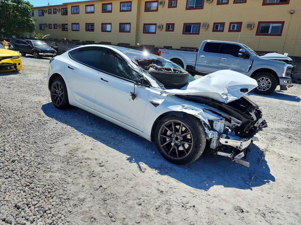 Продаж на аукціоні авто 2022 Tesla Model 3, vin: 5YJ3E1EA8NF318818, номер лоту: 47318446