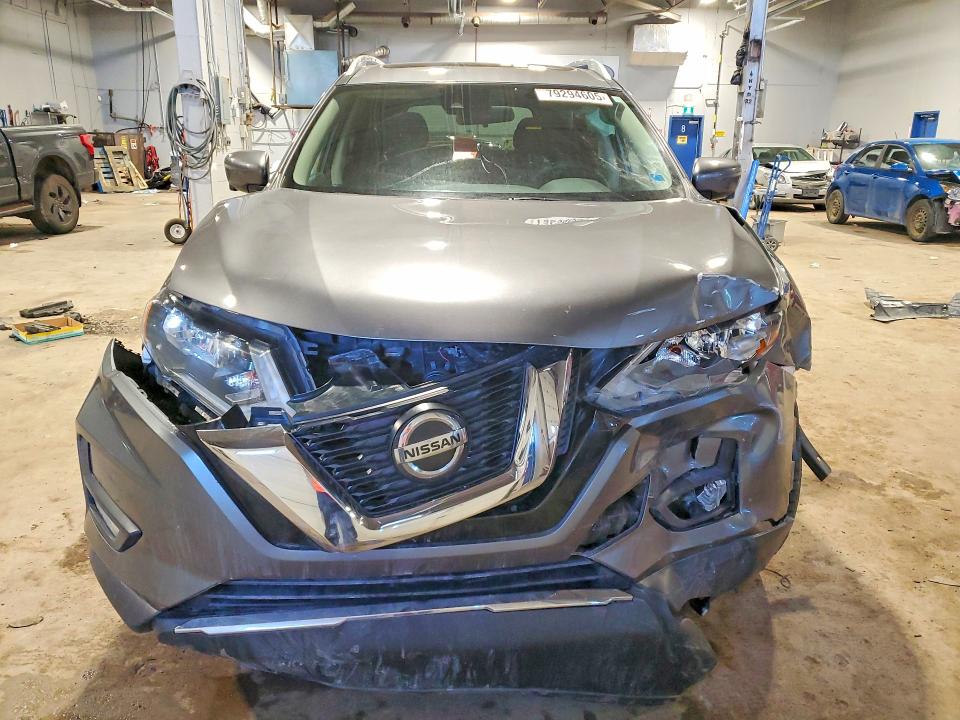 2020 Nissan Rogue მანქანა იყიდება აუქციონზე, vin: 5N1AT2MV3LC701515, აუქციონის ნომერი: 79294605