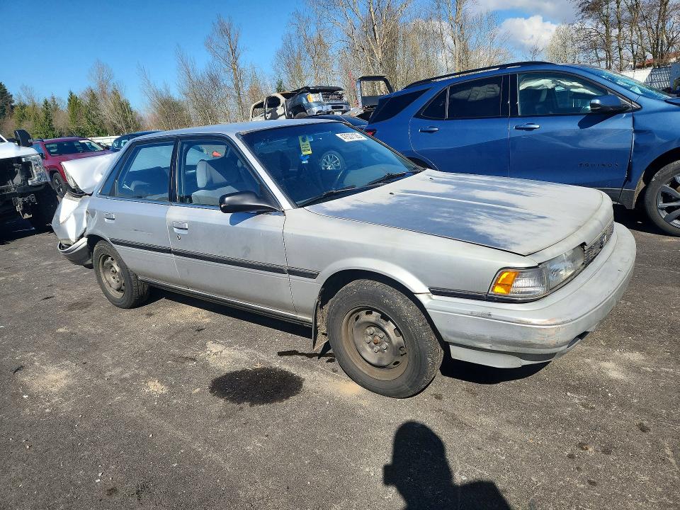 1991 Toyota Camry მანქანა იყიდება აუქციონზე, vin: 4T1SV21E0MU406533, აუქციონის ნომერი: 47537126