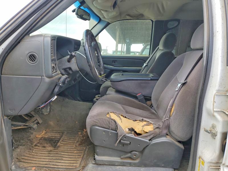 48013316 :رقم المزاد ، 1GTHC23U96F246135 vin ، 2006 Gmc Sierra مزاد بيع