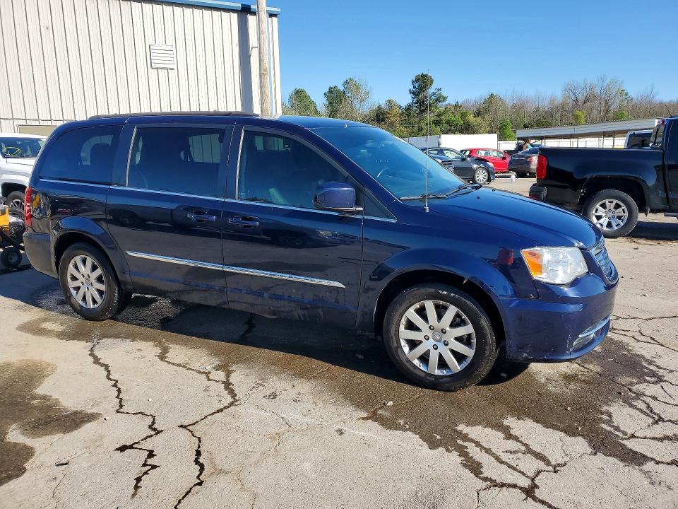 45596536 :رقم المزاد ، 2C4RC1BG7GR110607 vin ، 2016 Chrysler Town & Country مزاد بيع