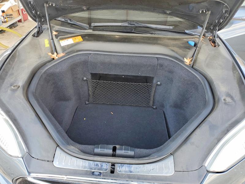 2012 Tesla Model S მანქანა იყიდება აუქციონზე, vin: 5YJSA1DN2CFP02389, აუქციონის ნომერი: 79251445