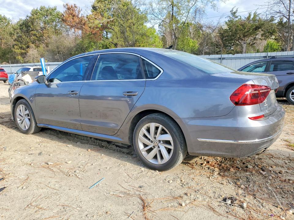 2018 Volkswagen Passat მანქანა იყიდება აუქციონზე, vin: 1VWBA7A33JC021588, აუქციონის ნომერი: 47558446