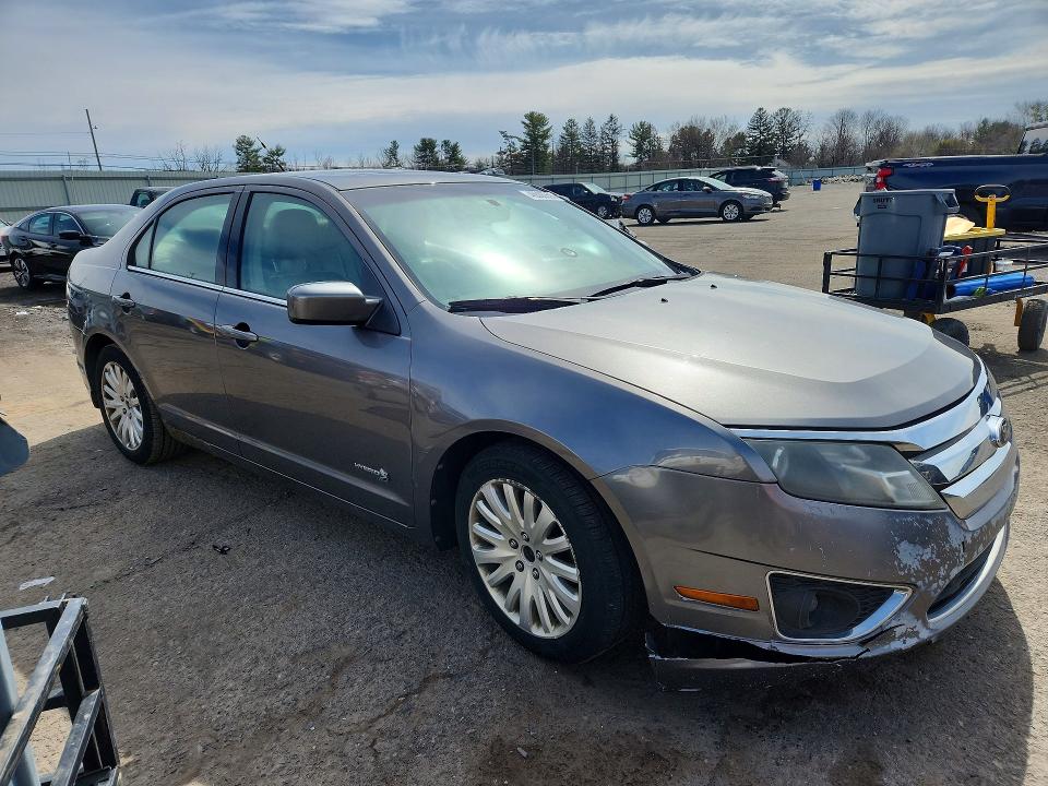 2010 Ford Fusion მანქანა იყიდება აუქციონზე, vin: 3FADP0L34AR228450, აუქციონის ნომერი: 46586356