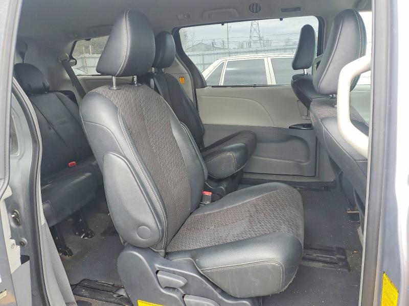 Продажа на аукционе авто 2012 Toyota Sienna, vin: 5TDXK3DCXCS181169, номер лота: 46748886