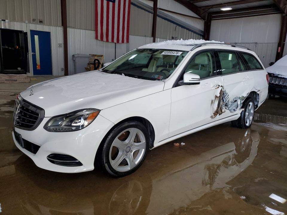 45995476 :رقم المزاد ، WDDHH8JBXFB105755 vin ، 2015 Mercedes-benz E مزاد بيع