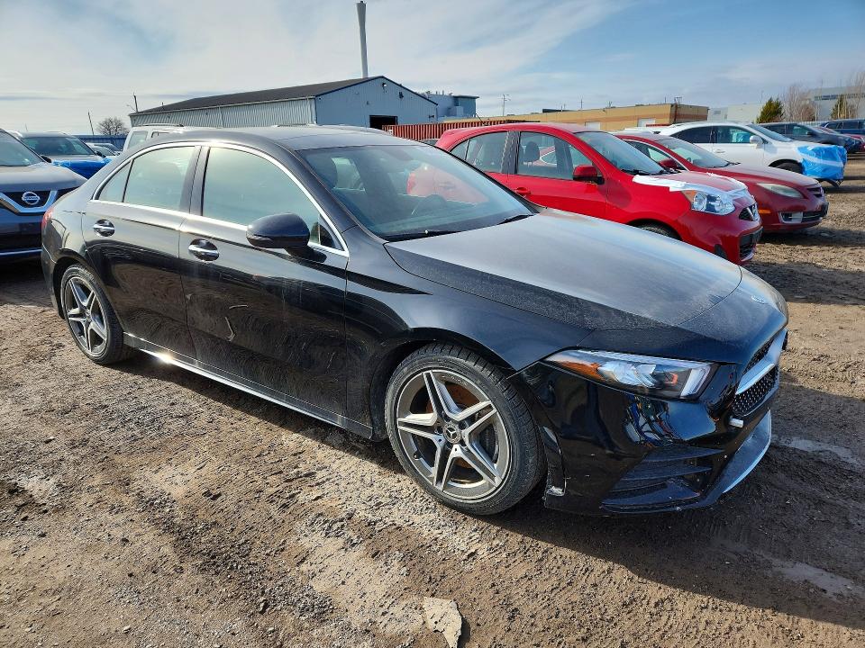 45469586 :رقم المزاد ، WDD3G4FB4KW011159 vin ، 2019 Mercedes-benz A مزاد بيع