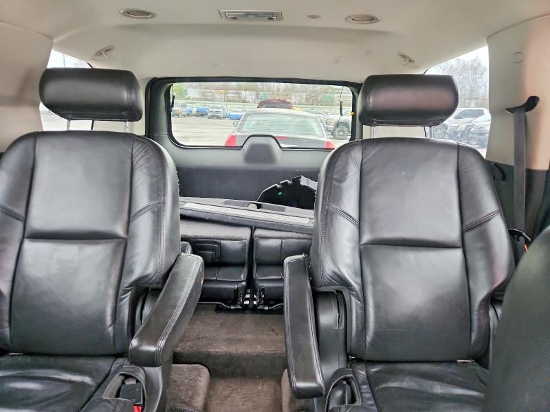 2010 Cadillac Escalade მანქანა იყიდება აუქციონზე, vin: 1GYUKAEF3AR101569, აუქციონის ნომერი: 47805186