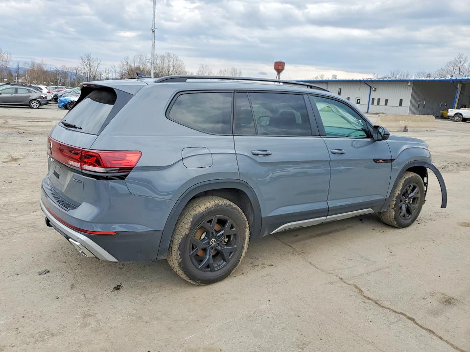 Продажа на аукционе авто 2024 Volkswagen Atlas, vin: 1V2CR2CA2RC614738, номер лота: 48200936
