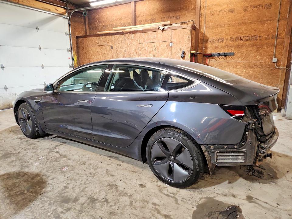 2018 Tesla Model 3 მანქანა იყიდება აუქციონზე, vin: 5YJ3E1EA2JF123615, აუქციონის ნომერი: 45630706