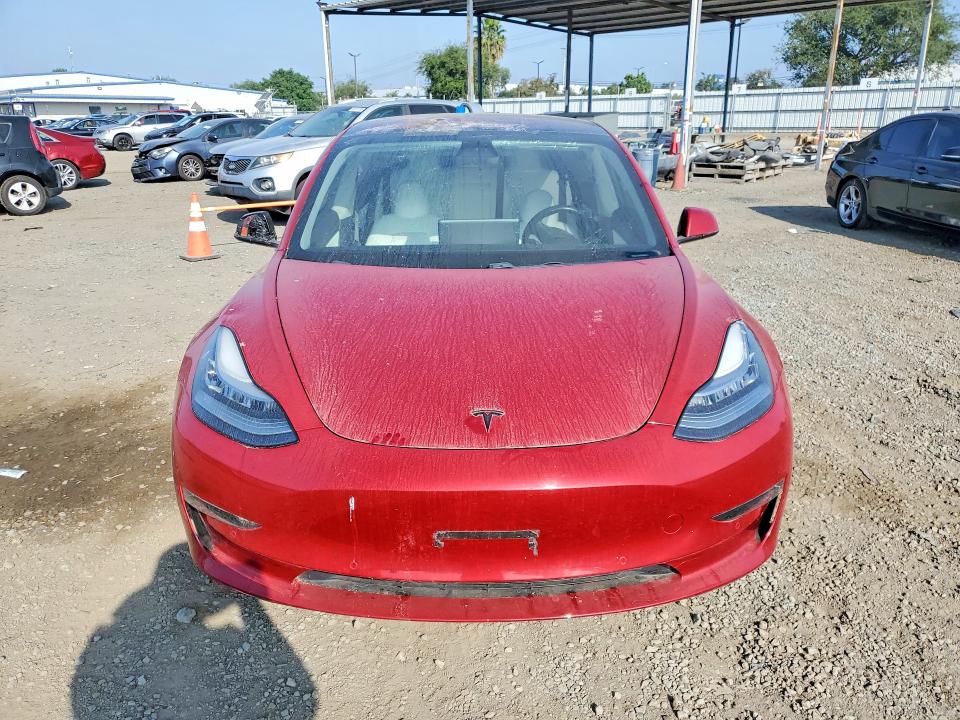 Продажа на аукционе авто 2018 Tesla 3, vin: 5YJ3E1EB9JF099676, номер лота: 46749006