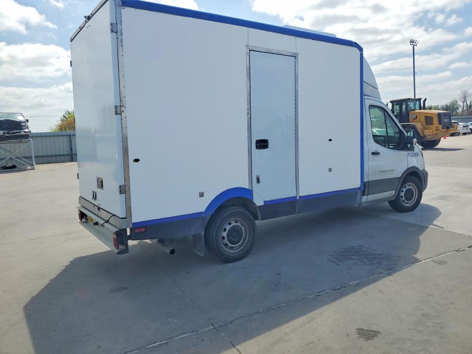 46997706 :رقم المزاد ، 1FDBW5Z81NKA01663 vin ، 2022 Ford Transit مزاد بيع