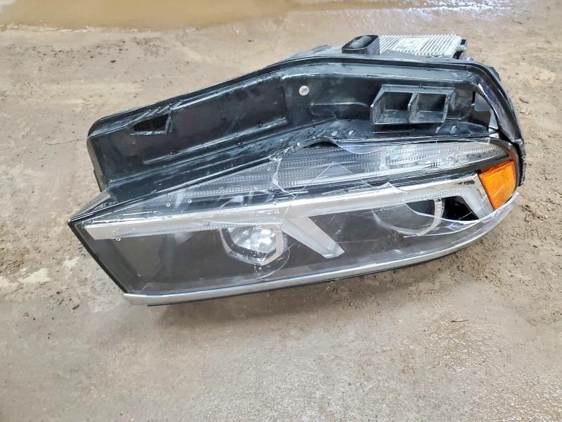79548645 :رقم المزاد ، 1V2TR2CA1MC587024 vin ، 2021 Volkswagen Atlas مزاد بيع