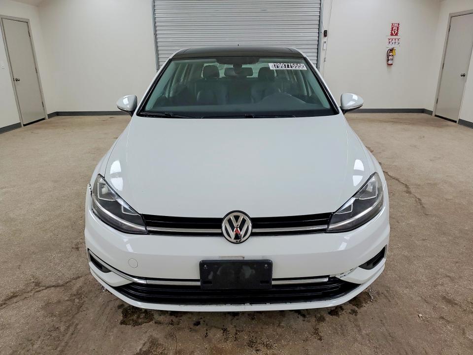 2021 Volkswagen Golf მანქანა იყიდება აუქციონზე, vin: 3VWG57AU7MM011720, აუქციონის ნომერი: 79977555