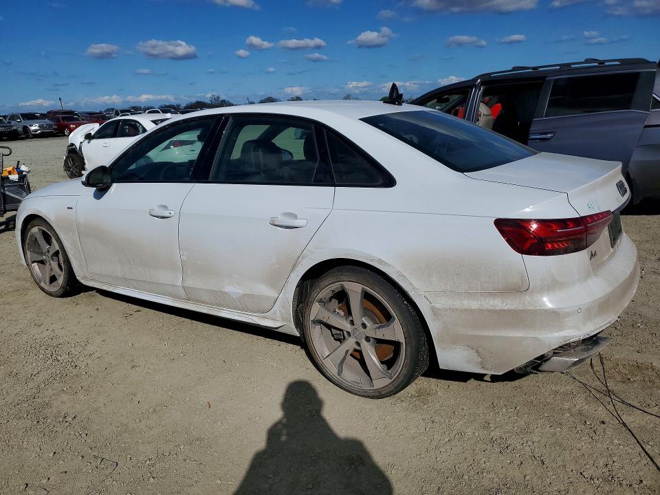 Aukcja sprzedaży 2021 Audi A4, vin: WAUEAAF4XMA020353, numer aukcji: 79247765