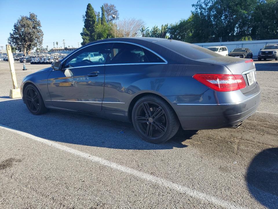 Продажа на аукционе авто 2010 Mercedes-benz E, vin: WDDKJ5GB5AF011879, номер лота: 41733396