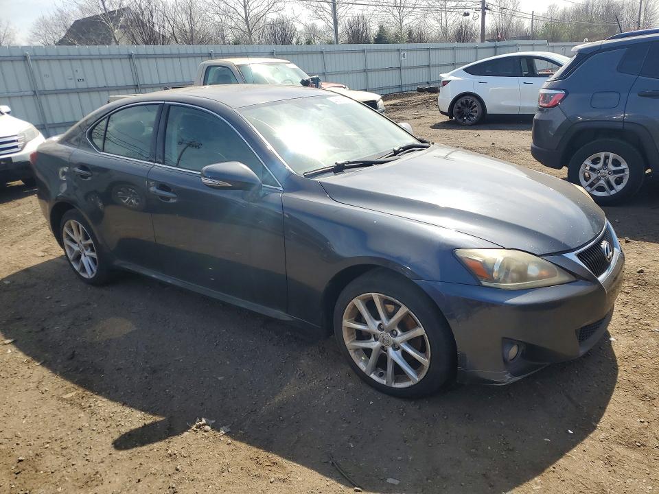 46652066 :رقم المزاد ، JTHCF5C28B5047352 vin ، 2011 Lexus Is 250 مزاد بيع