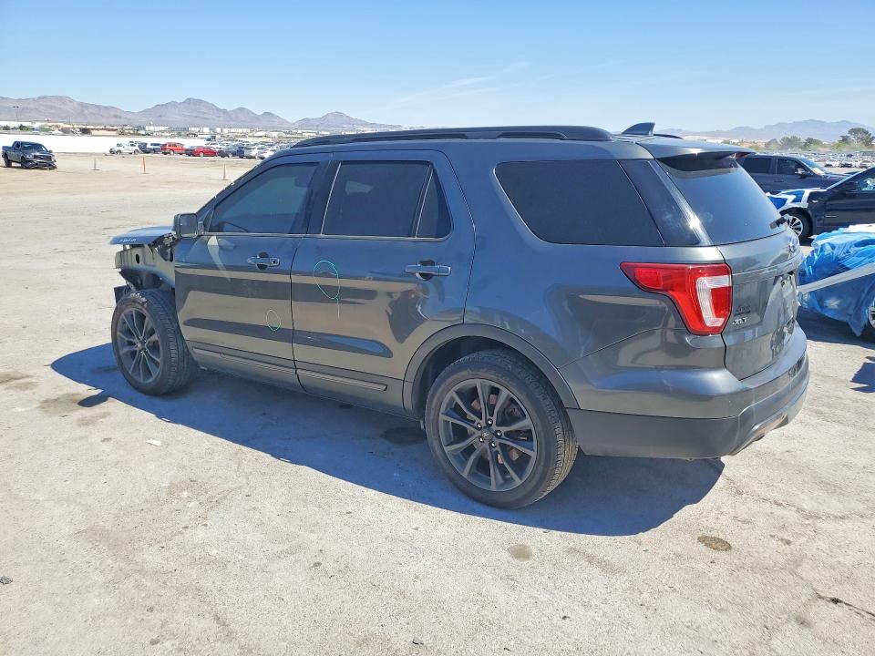94061835 :رقم المزاد ، 1FM5K7D81HGB31221 vin ، 2017 Ford Explorer مزاد بيع