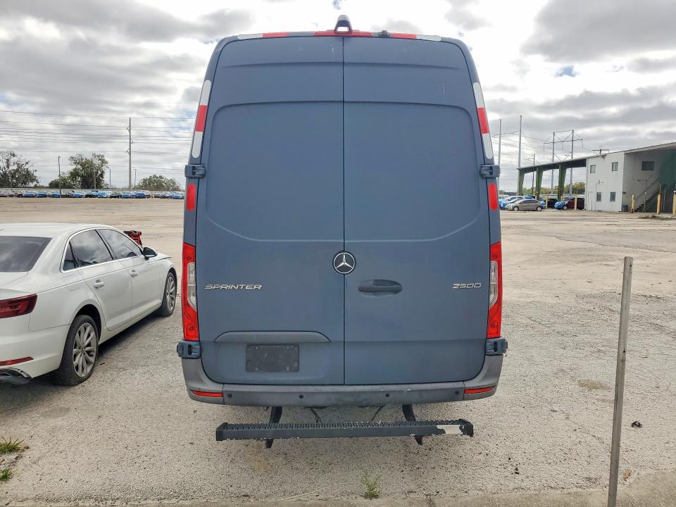 Продажа на аукционе авто 2019 Mercedes-benz Sprinter, vin: WD4PF1CD4KP146337, номер лота: 45682016