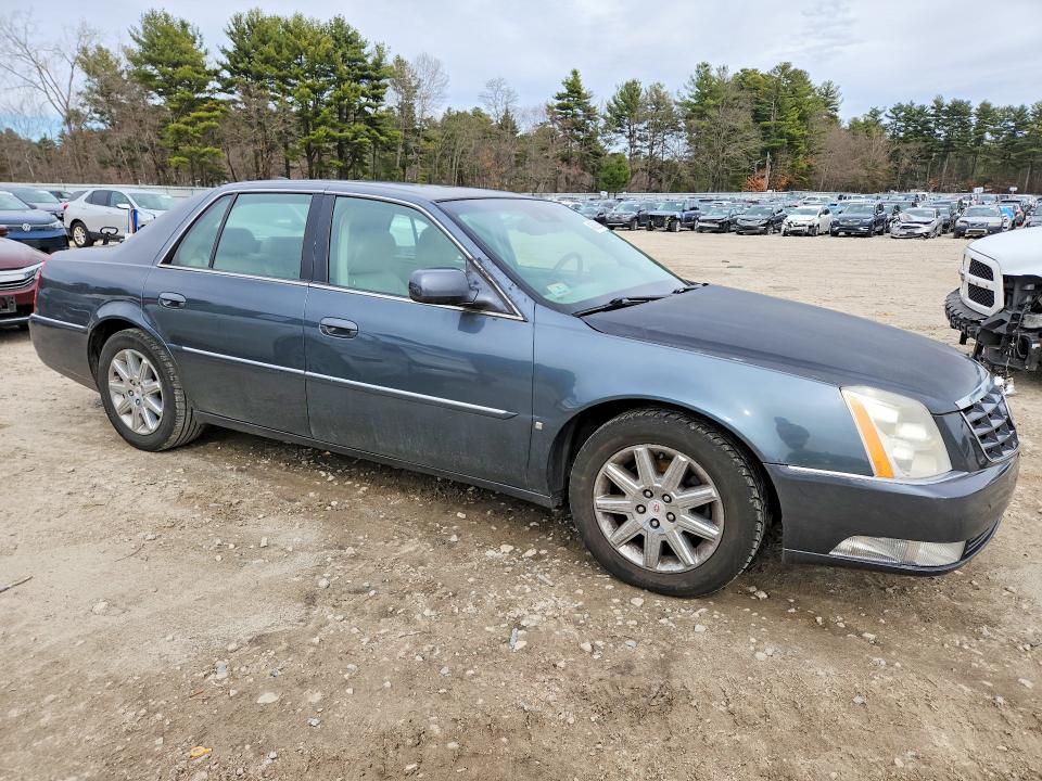 2010 Cadillac Dts მანქანა იყიდება აუქციონზე, vin: 1G6KH5EY2AU105407, აუქციონის ნომერი: 46026926