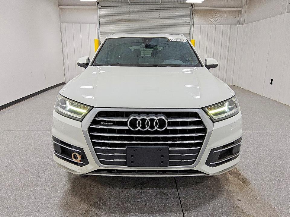 75389565 :رقم المزاد ، WA1LHAF70HD044594 vin ، 2017 Audi Q7 مزاد بيع