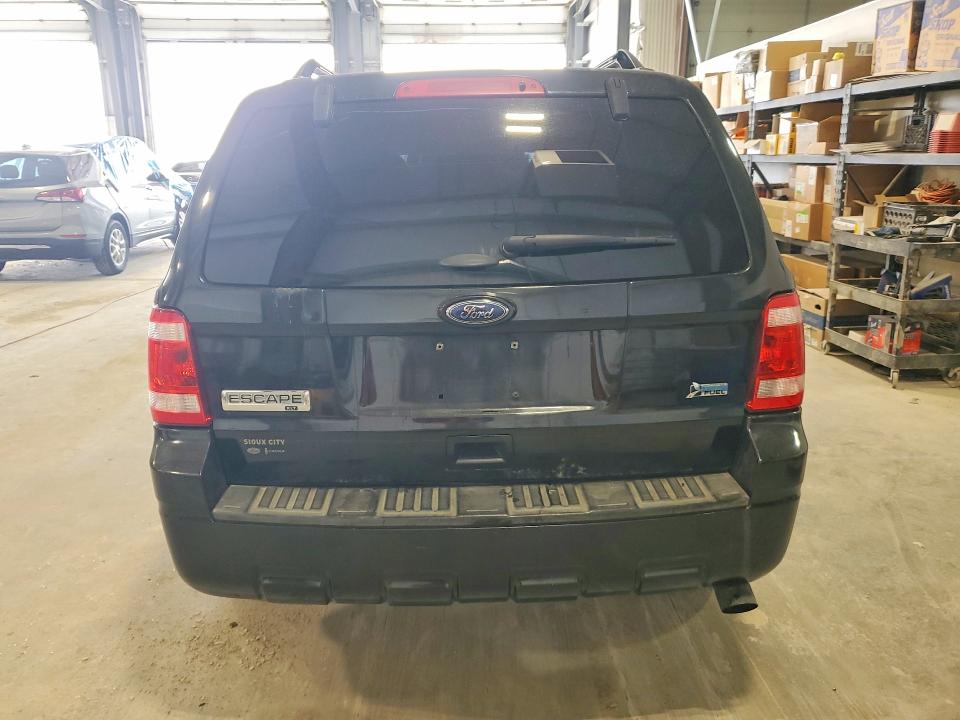 2011 Ford Escape მანქანა იყიდება აუქციონზე, vin: 1FMCU9DGXBKB20517, აუქციონის ნომერი: 79020945