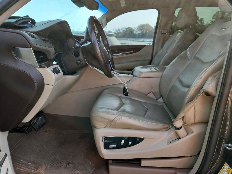 2015 Cadillac Escalade მანქანა იყიდება აუქციონზე, vin: 1GYS3BKJ9FR260235, აუქციონის ნომერი: 46556346