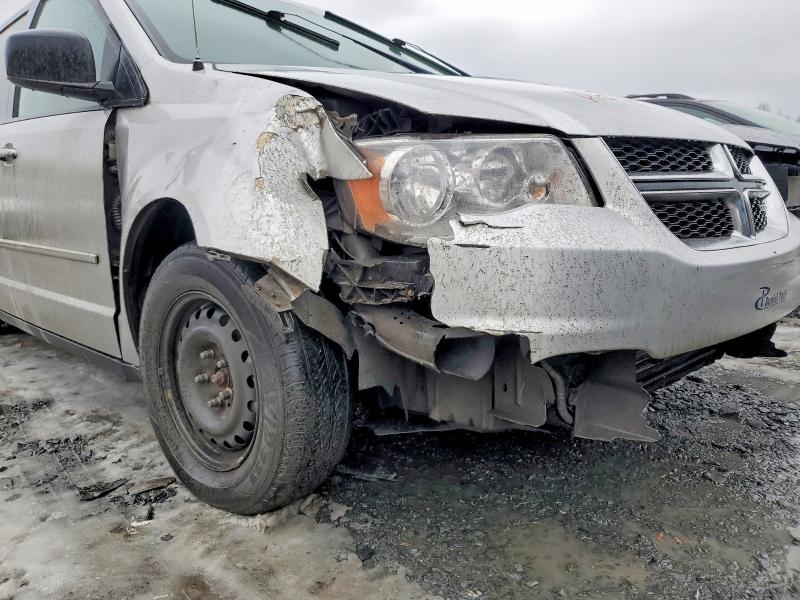 46740366 :رقم المزاد ، 2D4RN4DG0BR699083 vin ، 2011 Dodge Grand Caravan مزاد بيع