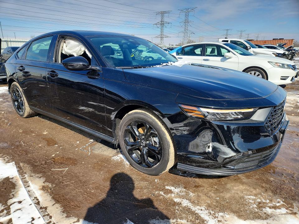 Продажа на аукционе авто 2025 Honda Accord, vin: 1HGCY1F46SA049742, номер лота: 46011786