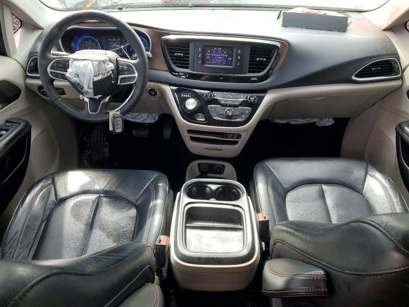 46709296 :رقم المزاد ، 2C4RC1BG2HR702515 vin ، 2017 Chrysler Pacifica مزاد بيع