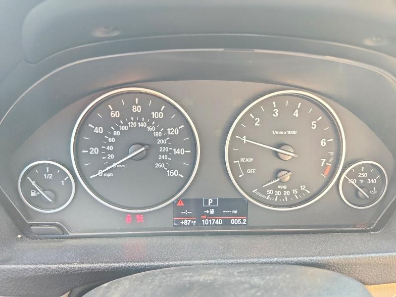 2017 Bmw 320 მანქანა იყიდება აუქციონზე, vin: WBA8E1G57HNU14917, აუქციონის ნომერი: 41618536