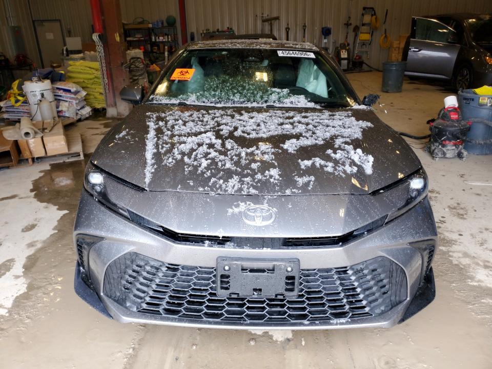 45646906 :رقم المزاد ، 4T1DBADKXSU513308 vin ، 2025 Toyota Camry مزاد بيع