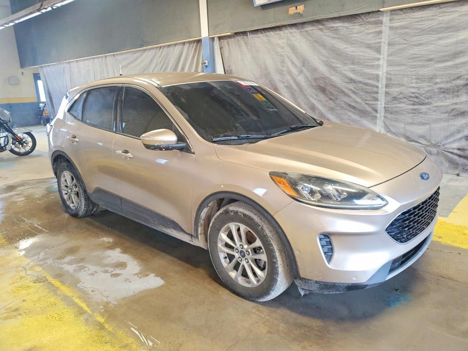 Продажа на аукционе авто 2020 Ford Escape, vin: 1FMCU0G66LUA51250, номер лота: 46468016