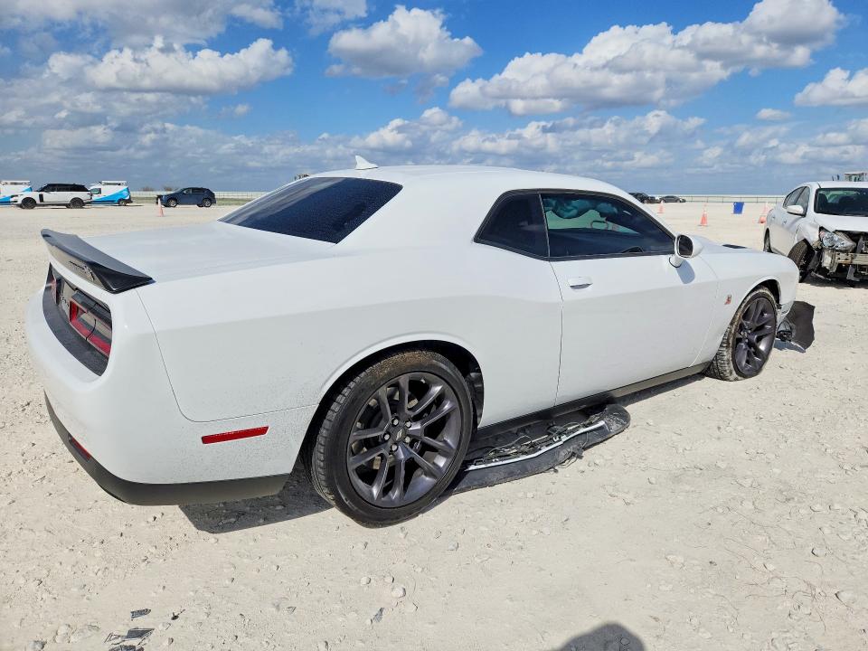 41619776 :رقم المزاد ، 2C3CDZFJ1PH653341 vin ، 2023 Dodge Challenger مزاد بيع